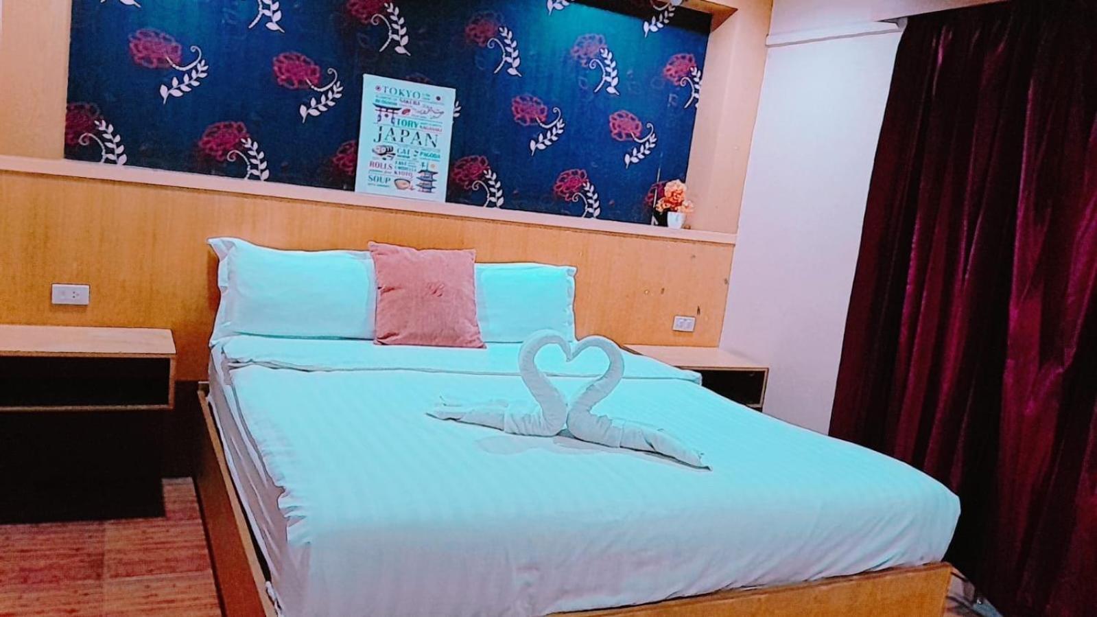 New Pind Balluchi Inn Pattaya Buitenkant foto